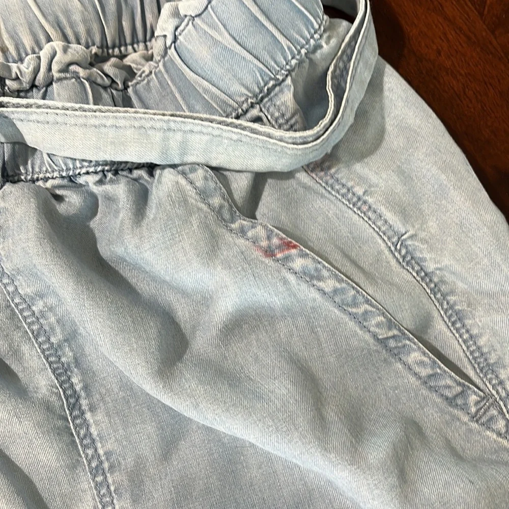 Paper bag shorts - Picture 4 of 5